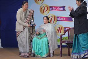 Mrs. Padmavati Pandey